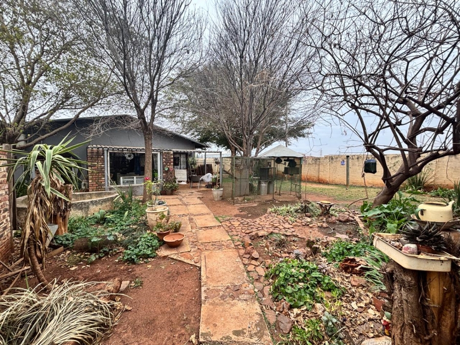 Commercial Property for Sale in Potchefstroom Industrial North West